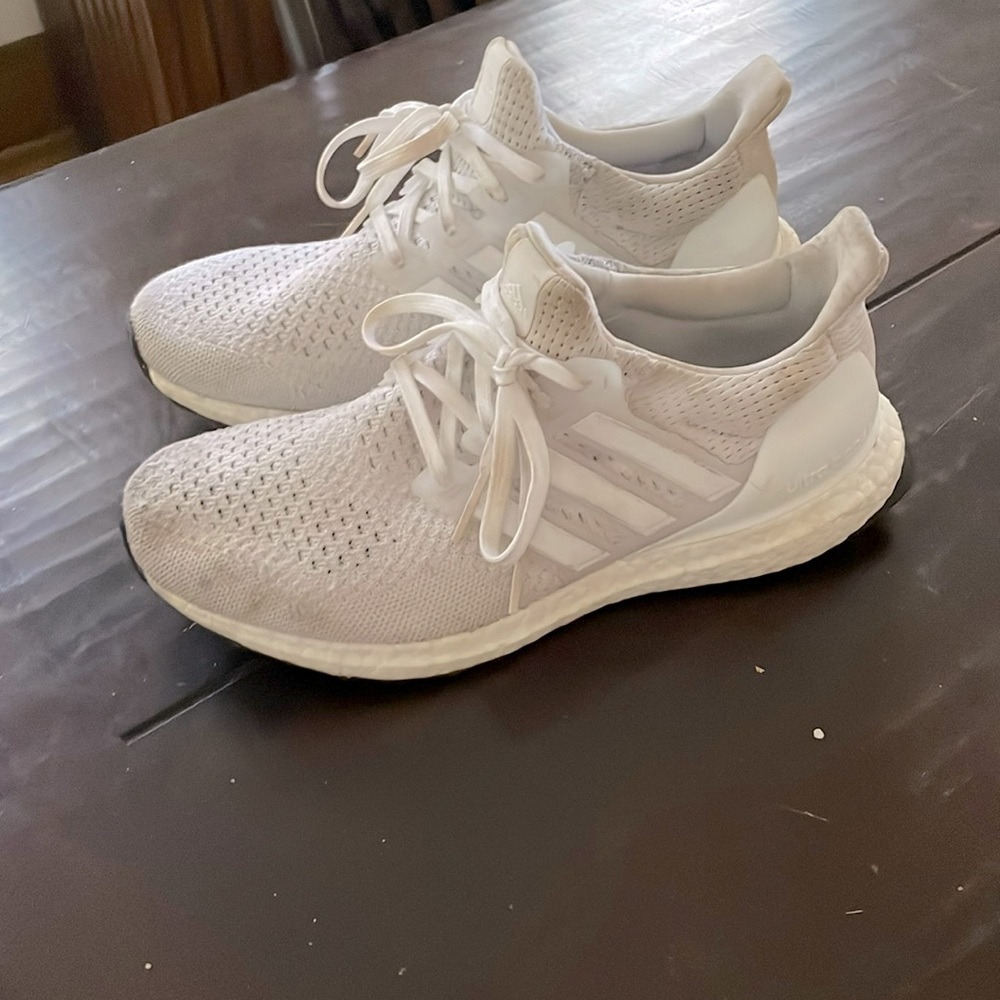 Lightly worn, size 8 ultra boosts. No damage besides the photo shown/Great Price